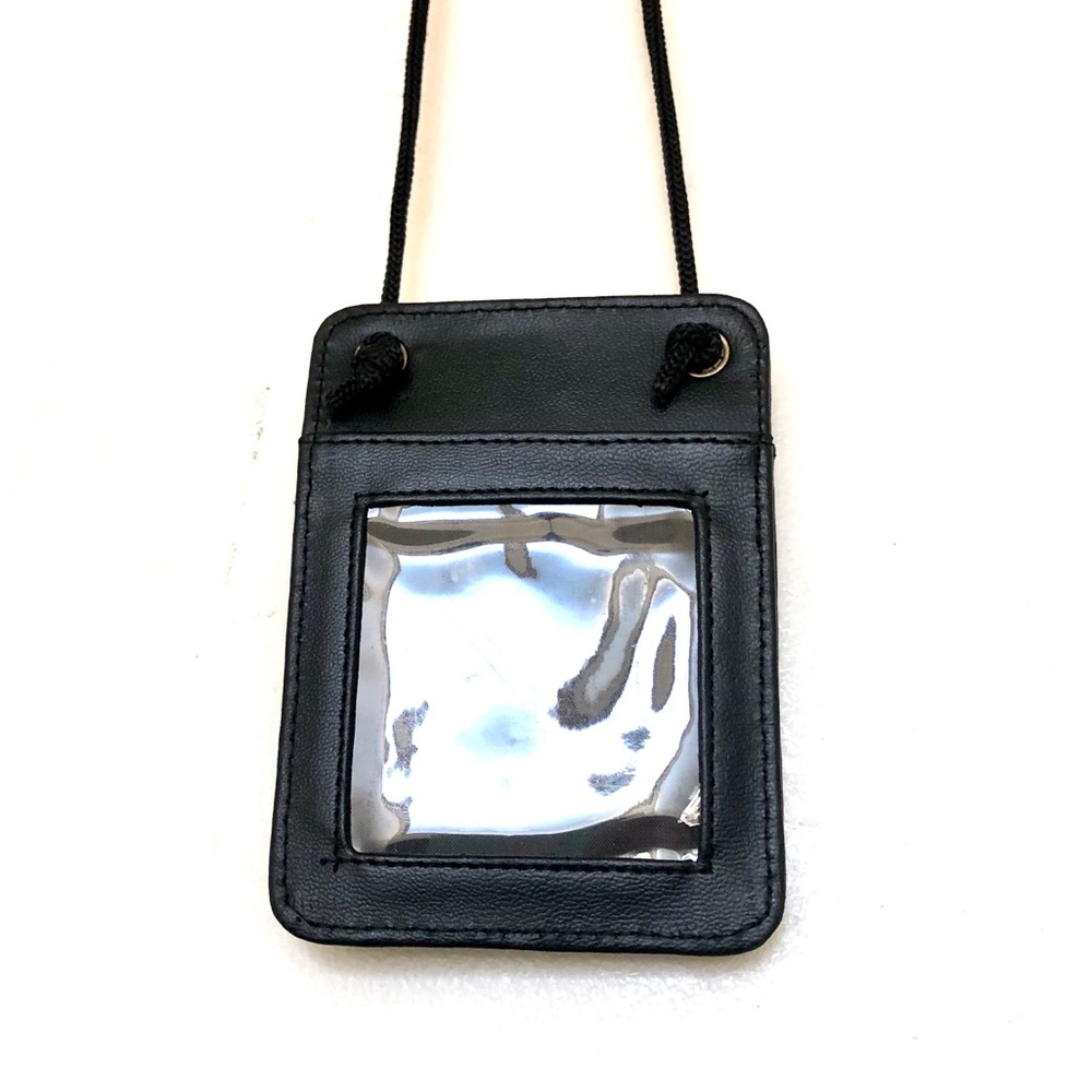 ⭐️5 for $25⭐️ Black Leather ID Holder/Coin Purse - Picture 3 of 4